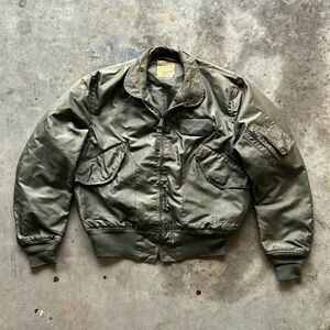 Vintage 70s Military CWU-36/P Green Flight Bomber Jacket Size Large